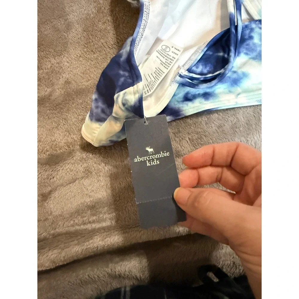 NWT‎ Abercrombie Kids Girl 13/14 Swim Top Blue Tie Dye Retro Asymmetrical